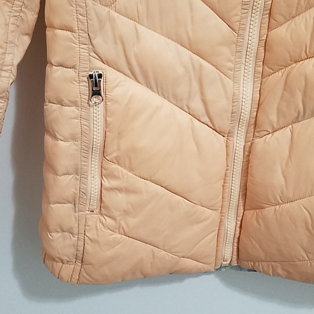 XDONATEDX Reversible super thin puffer! - Picture 4 of 6